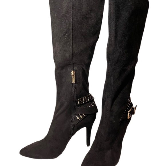 BCBG Pointed Toe Knee High Boots - Picture 4 of 7
